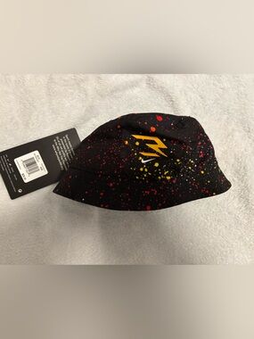 NWT Kids’ Nike 3Brand Splatter Bucket Hat